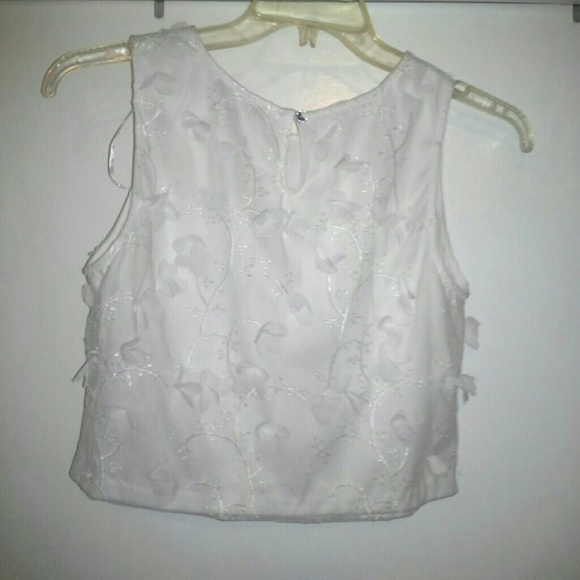 DARLING CROP TOP 🆕 🆘 - Picture 2 of 2